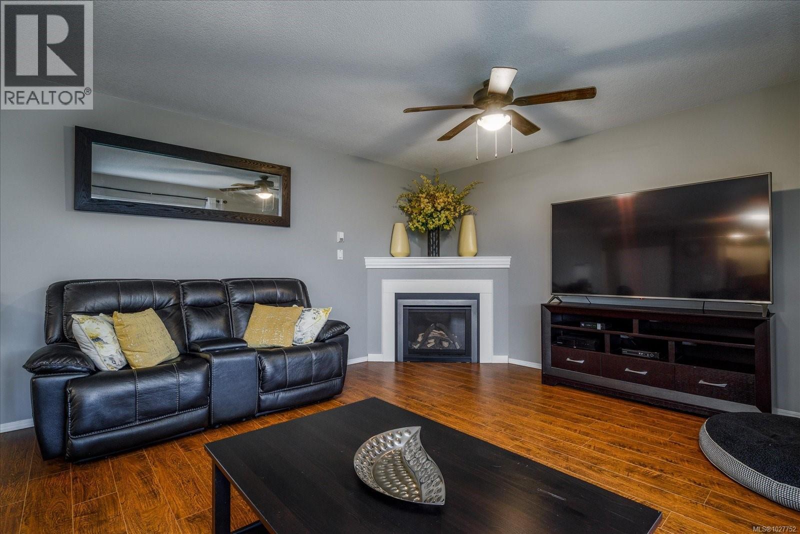 308 Church St, Parksville