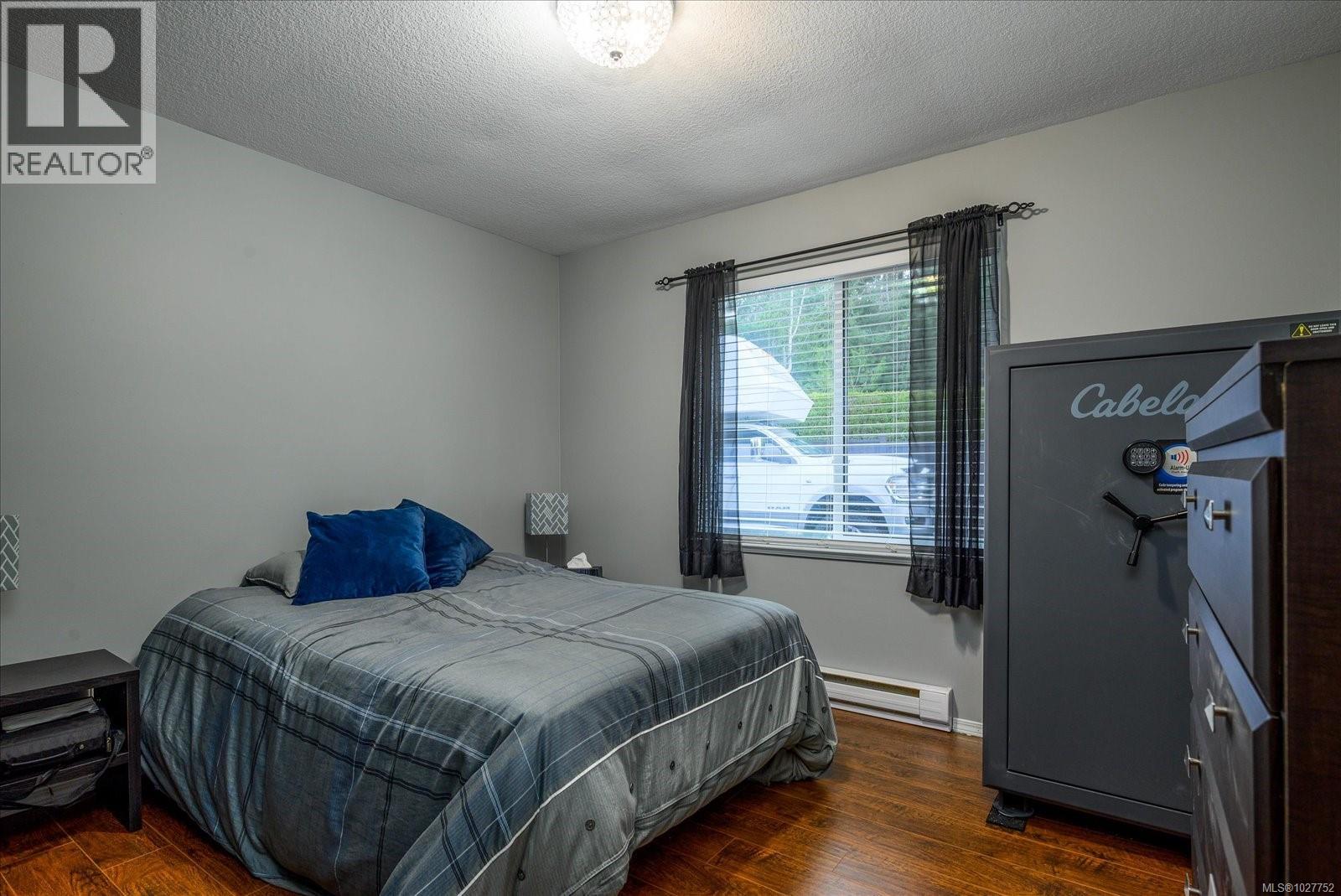 308 Church St, Parksville