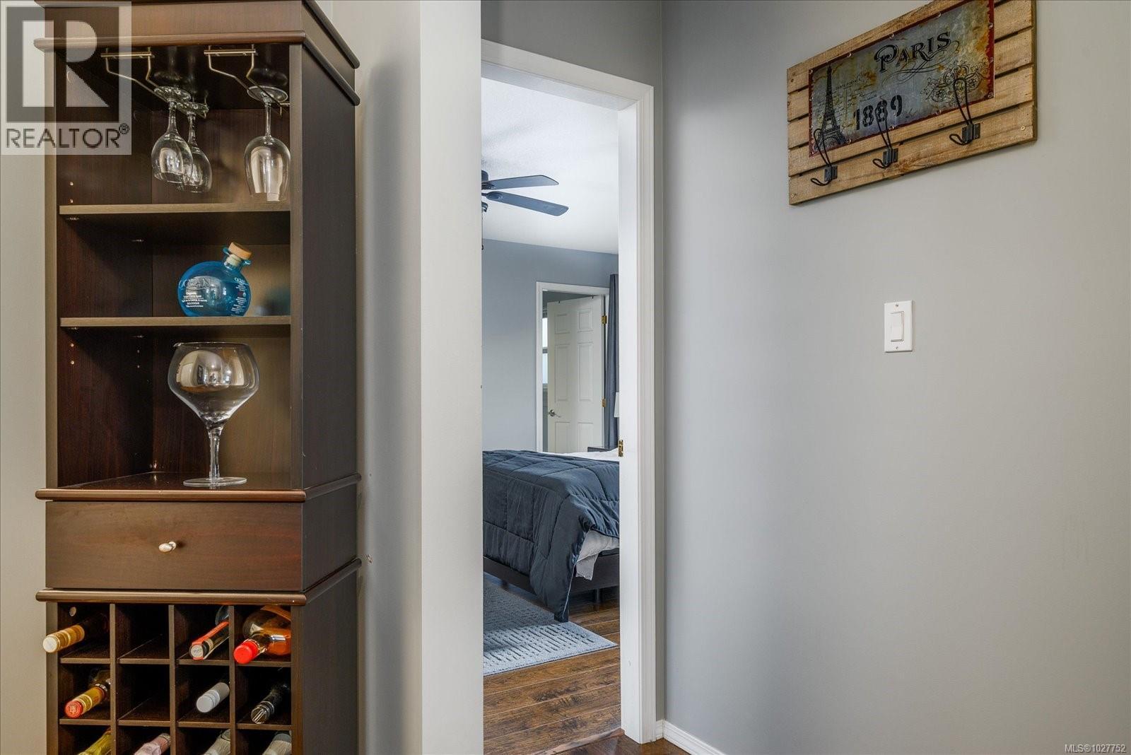 308 Church St, Parksville