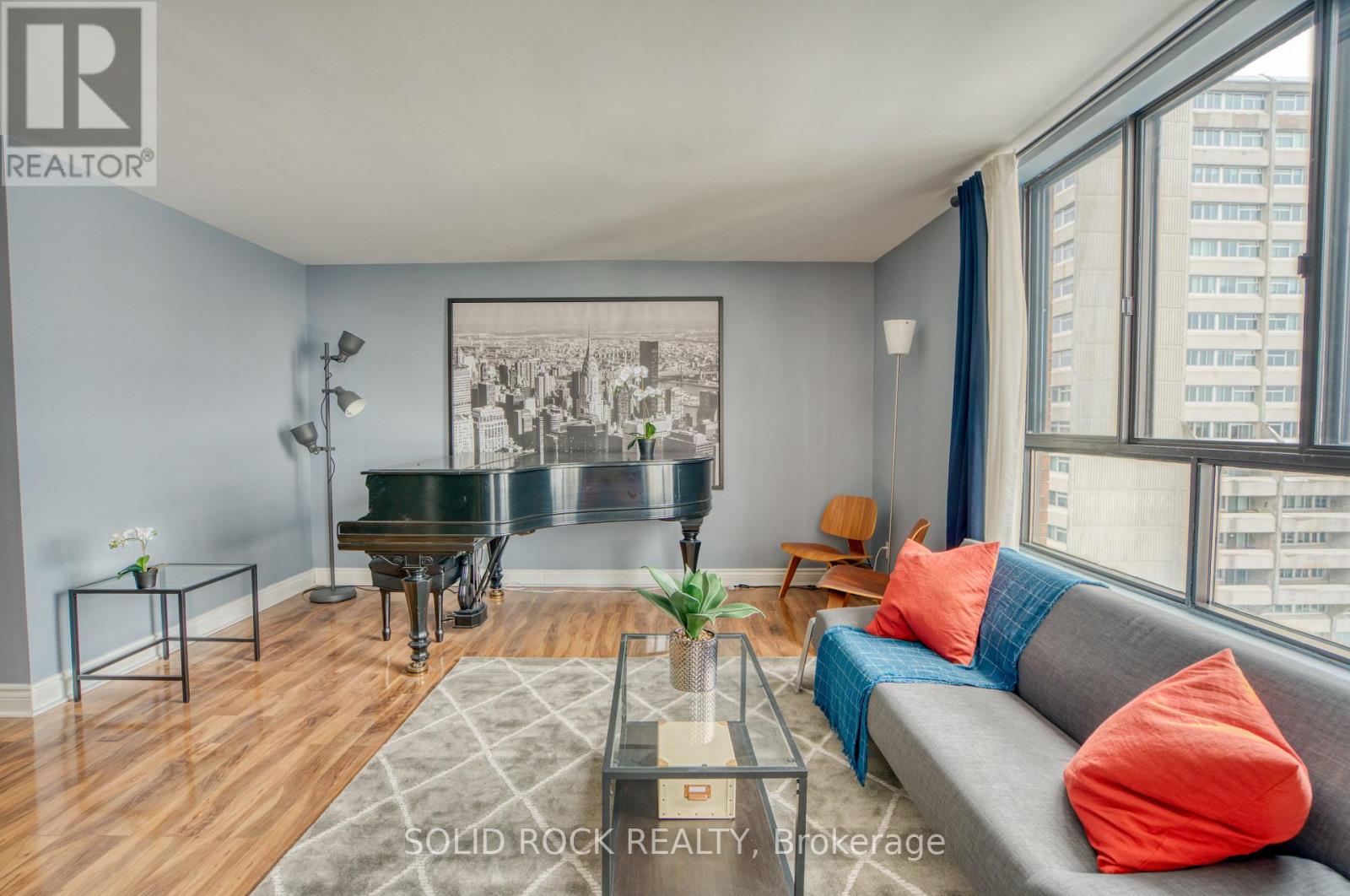 #1907 475 LAURIER AVENUE W - 12