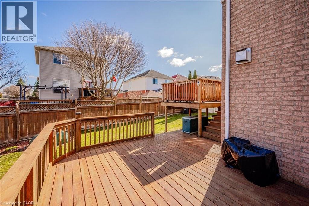 11 ACORN WAY - 32