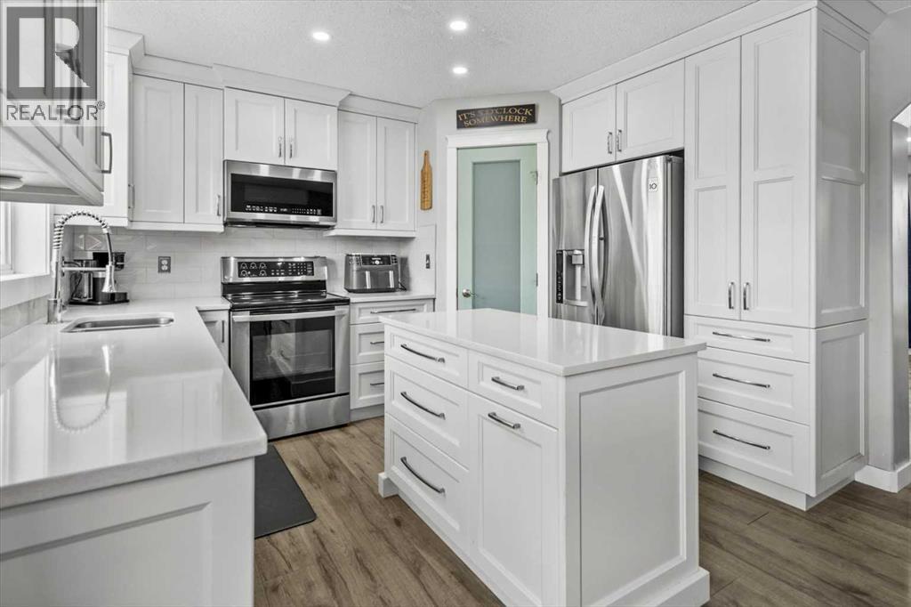 
          39 Prestwick Heath Southeast
            <br/>
            <span>Calgary</span>
            , 
            <span>AB</span>
             <span>T2Z4E3</span>
         - Photo 10