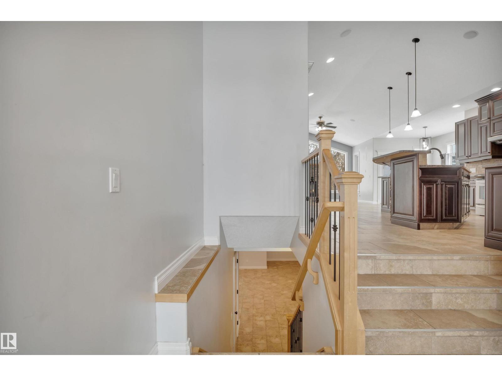 28 LAKEWOOD COVE S - 32