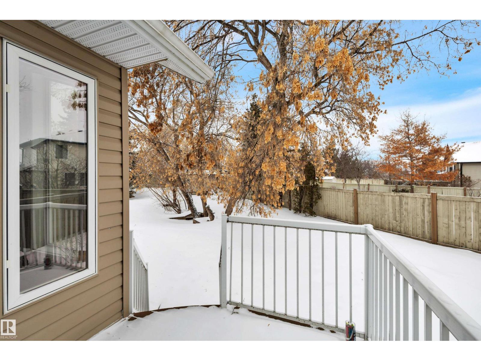 28 LAKEWOOD COVE S - 51