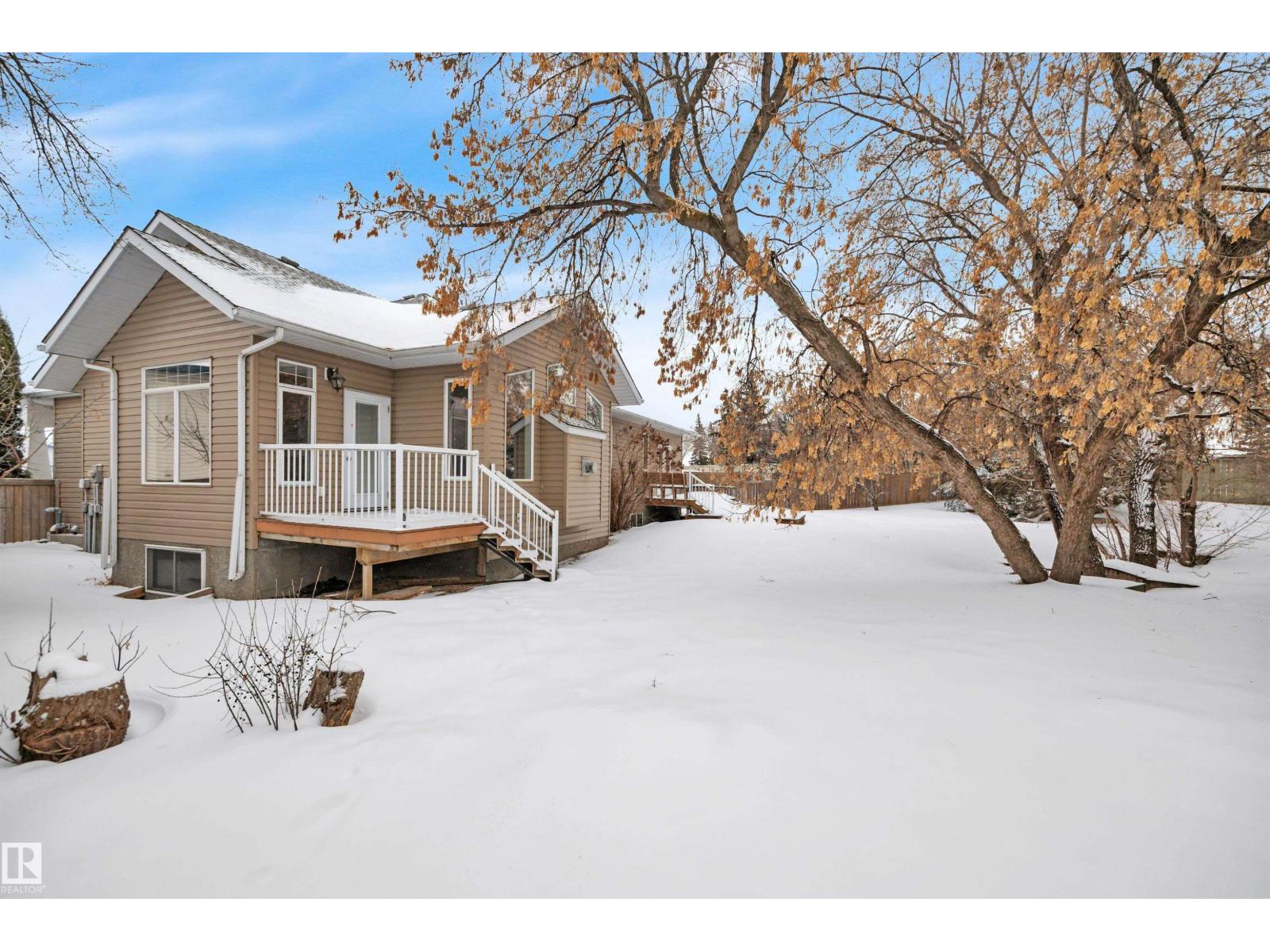 28 LAKEWOOD COVE S - 52