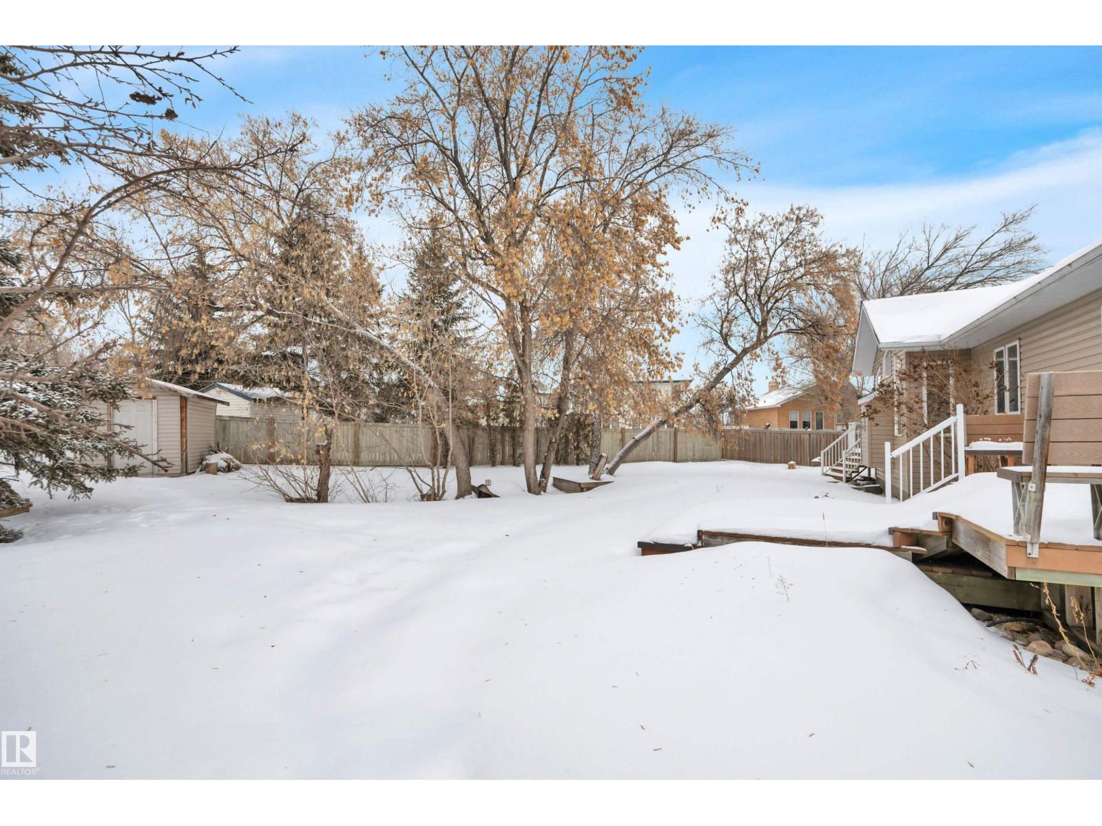 28 LAKEWOOD COVE S - 56