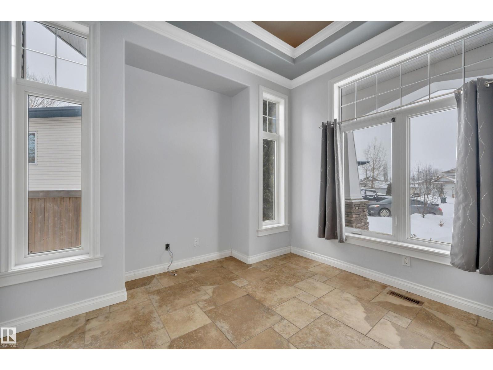 28 LAKEWOOD COVE S - 6