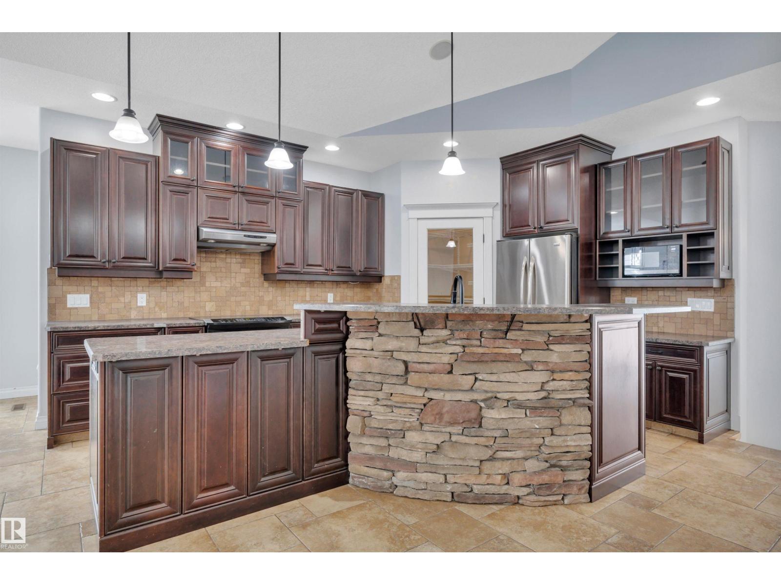 28 LAKEWOOD COVE S - 9