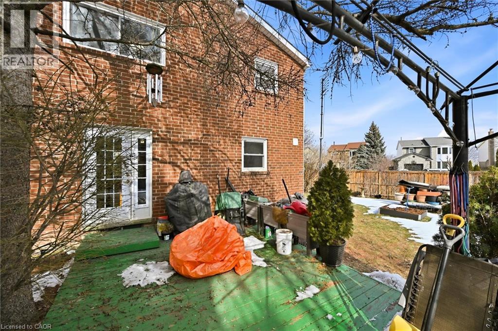 2478 MALCOLM Crescent, Burlington, Ontario