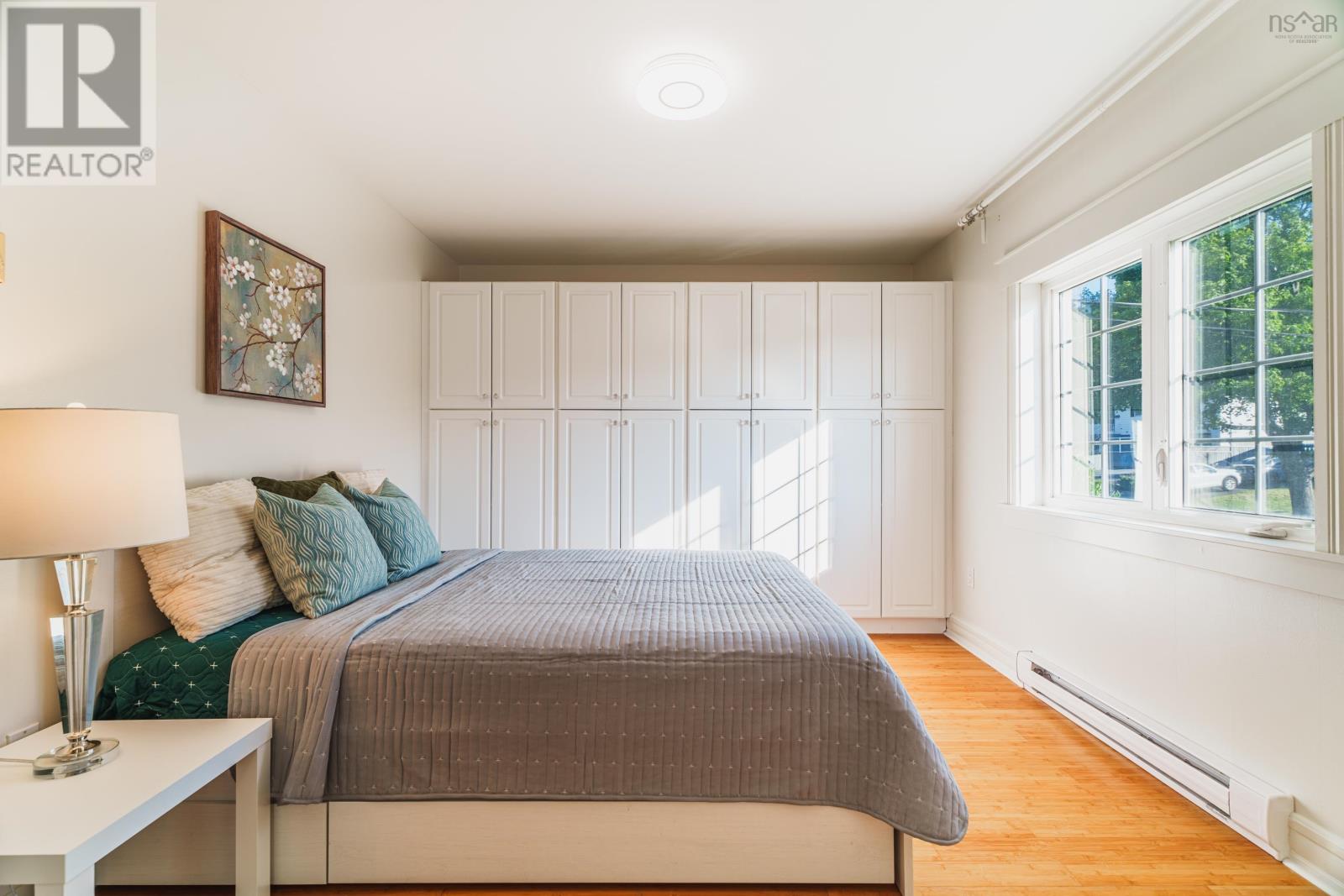 Property 43 of 45 of 11 Laurentian Drive