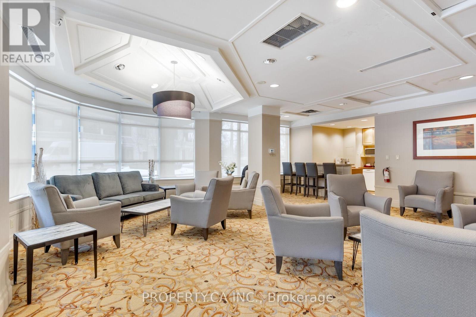 #105 2 ABERFOYLE CRESCENT - 47