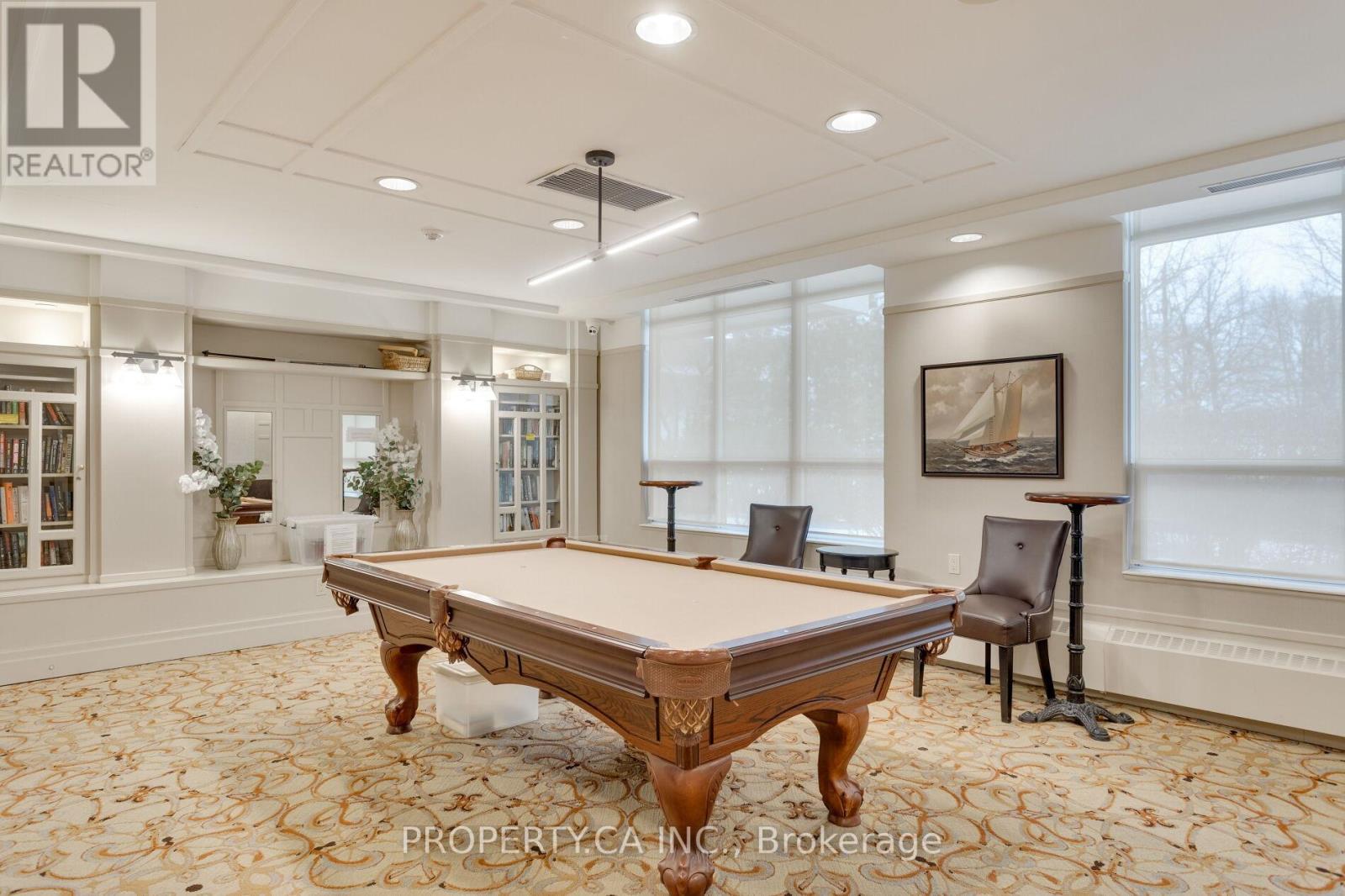 #105 2 ABERFOYLE CRESCENT - 48
