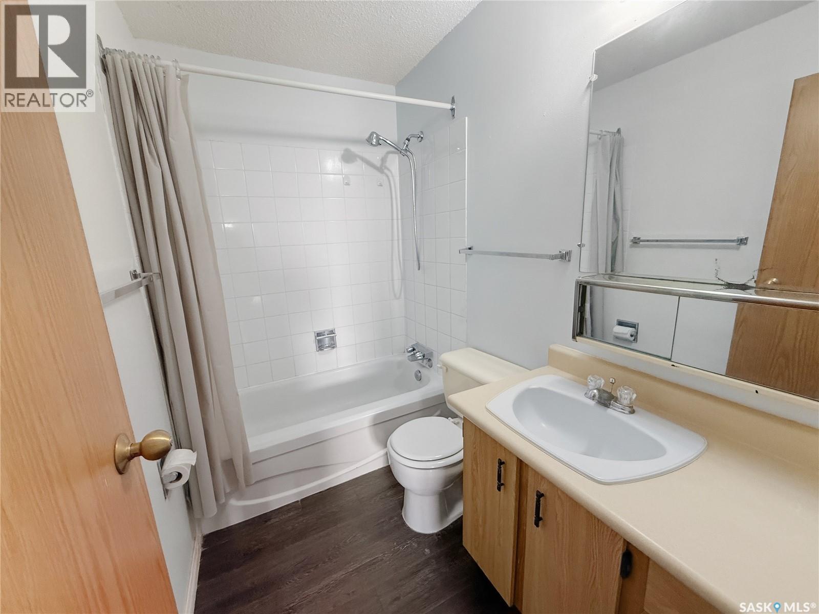 #301 1110 9TH AVENUE NE - 18
