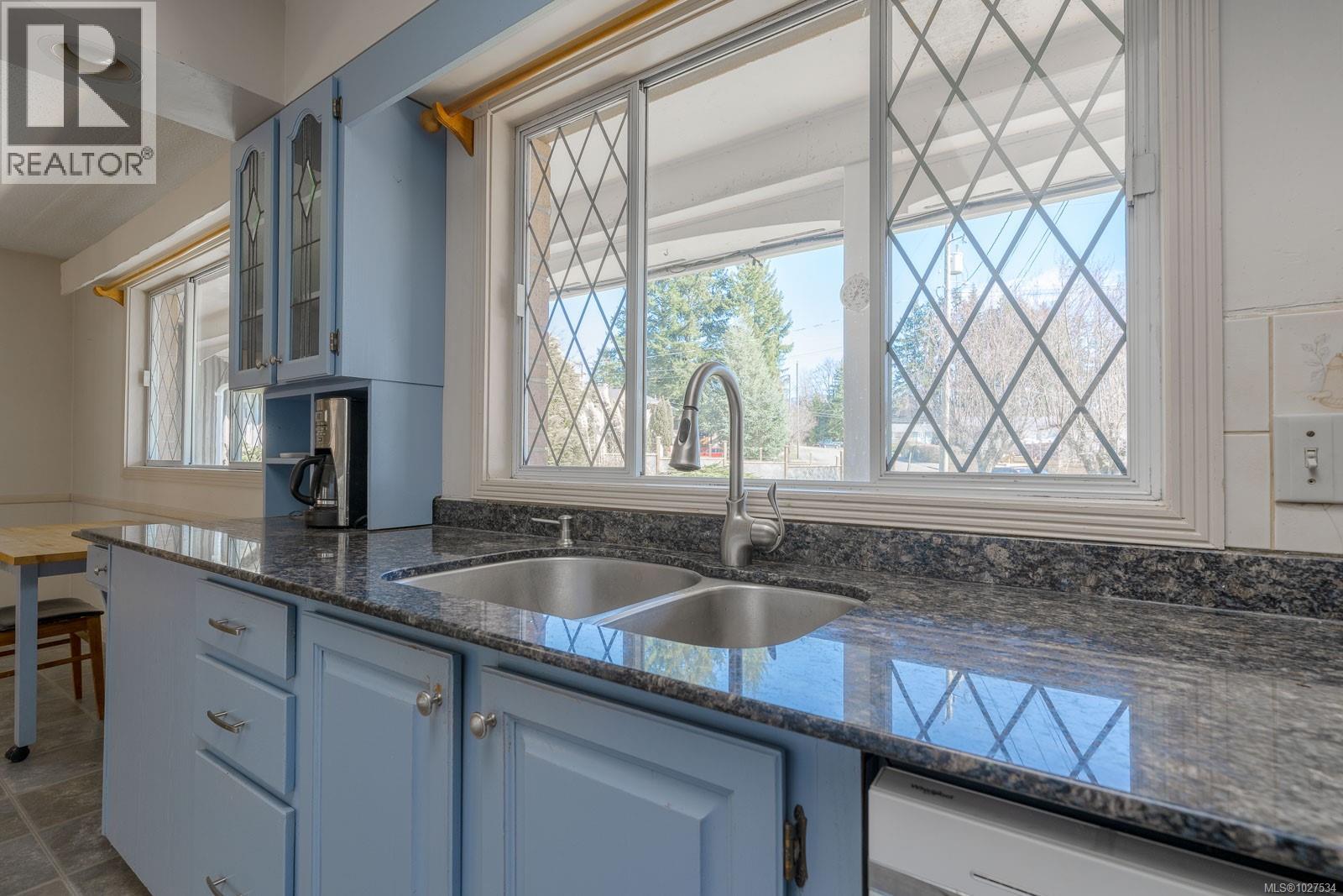 4345 Alderwood Dr, Port Alberni