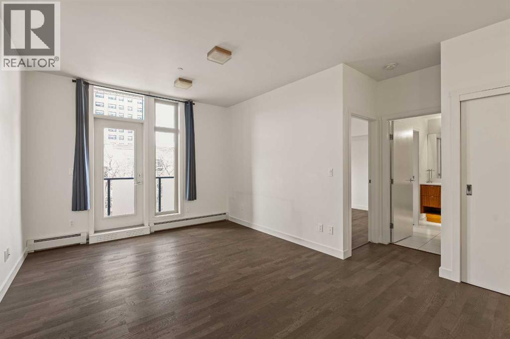 Single Family House for Sale in    Avenue SW Mission Calgary 