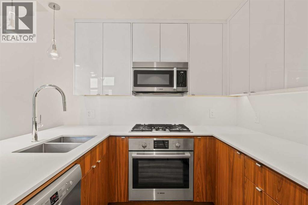 Single Family House for Sale in    Avenue SW Mission Calgary 