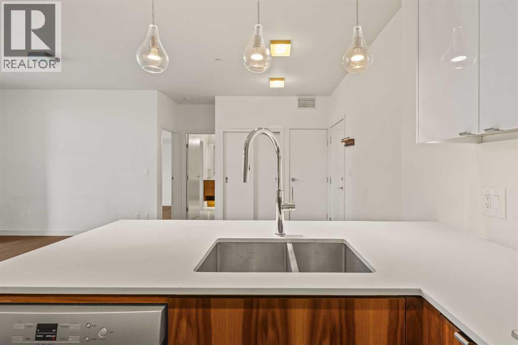 Single Family House for Sale in    Avenue SW Mission Calgary 