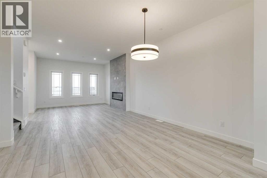 Single Family House for Sale in  Hotchkiss Manor SE Hotchkiss Calgary 