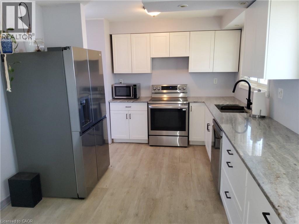 7 USHER STREET - 6
