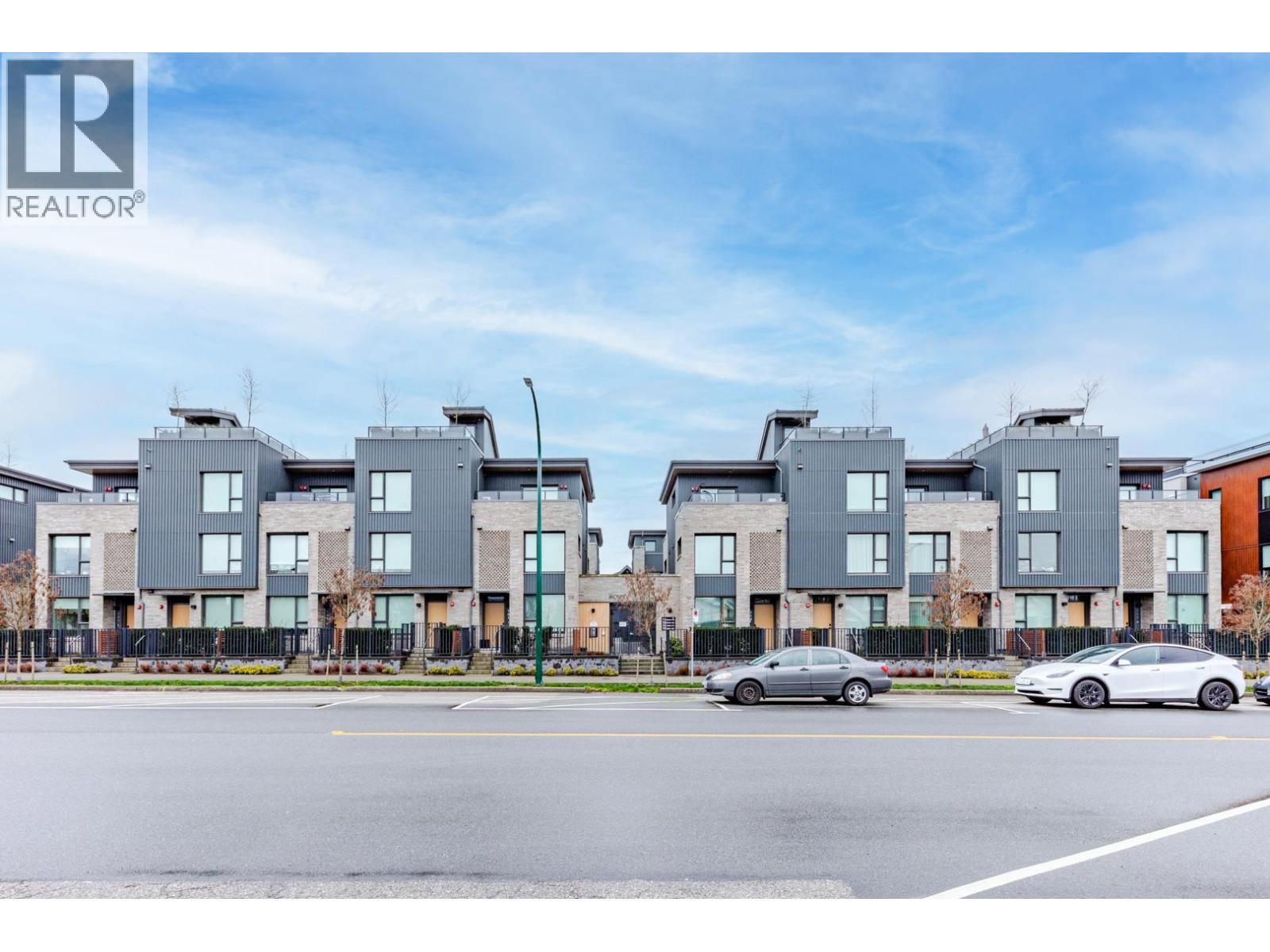 131 765 W 49TH AVENUE, Vancouver