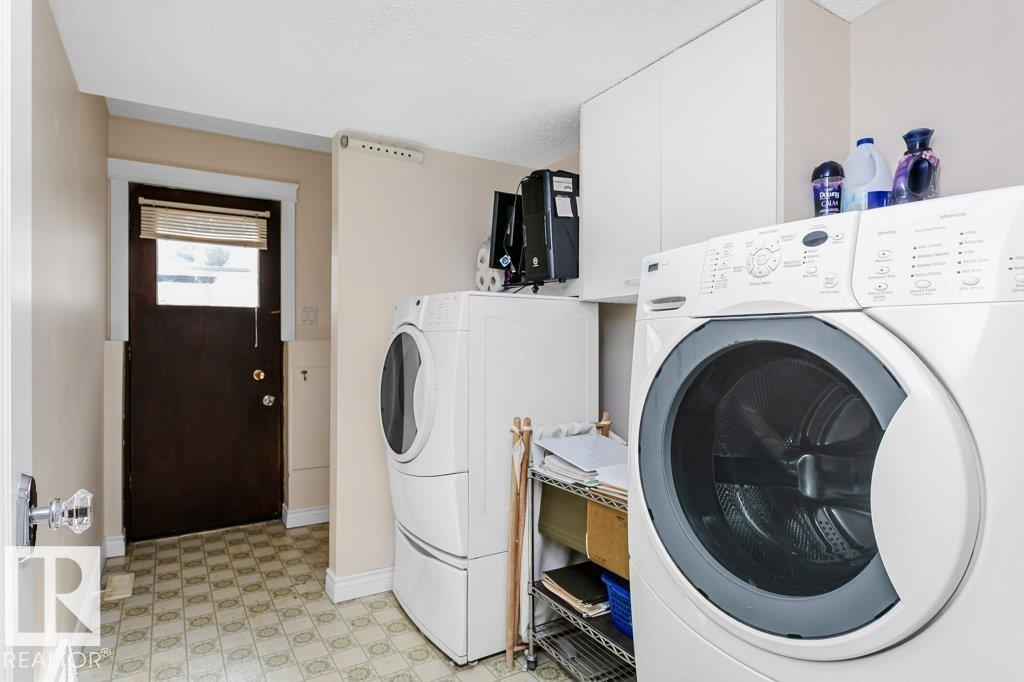 
          170 22555 TWP ROAD 530
            <br/>
            <span>Rural Strathcona County</span>
            , 
            <span>AB</span>
             <span>T8A4T7</span>
         - Photo 44