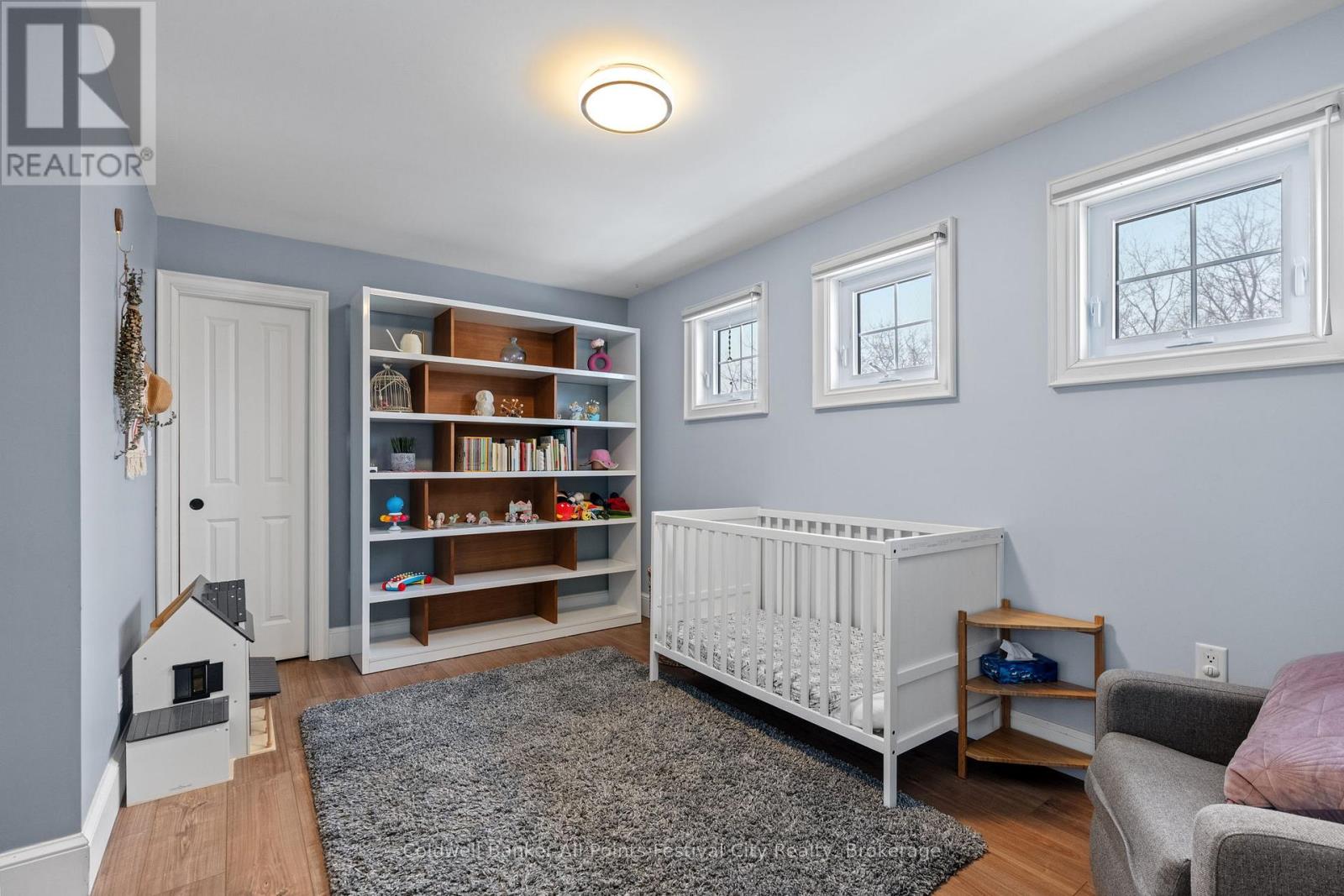 56 WELLINGTON STREET S - 28