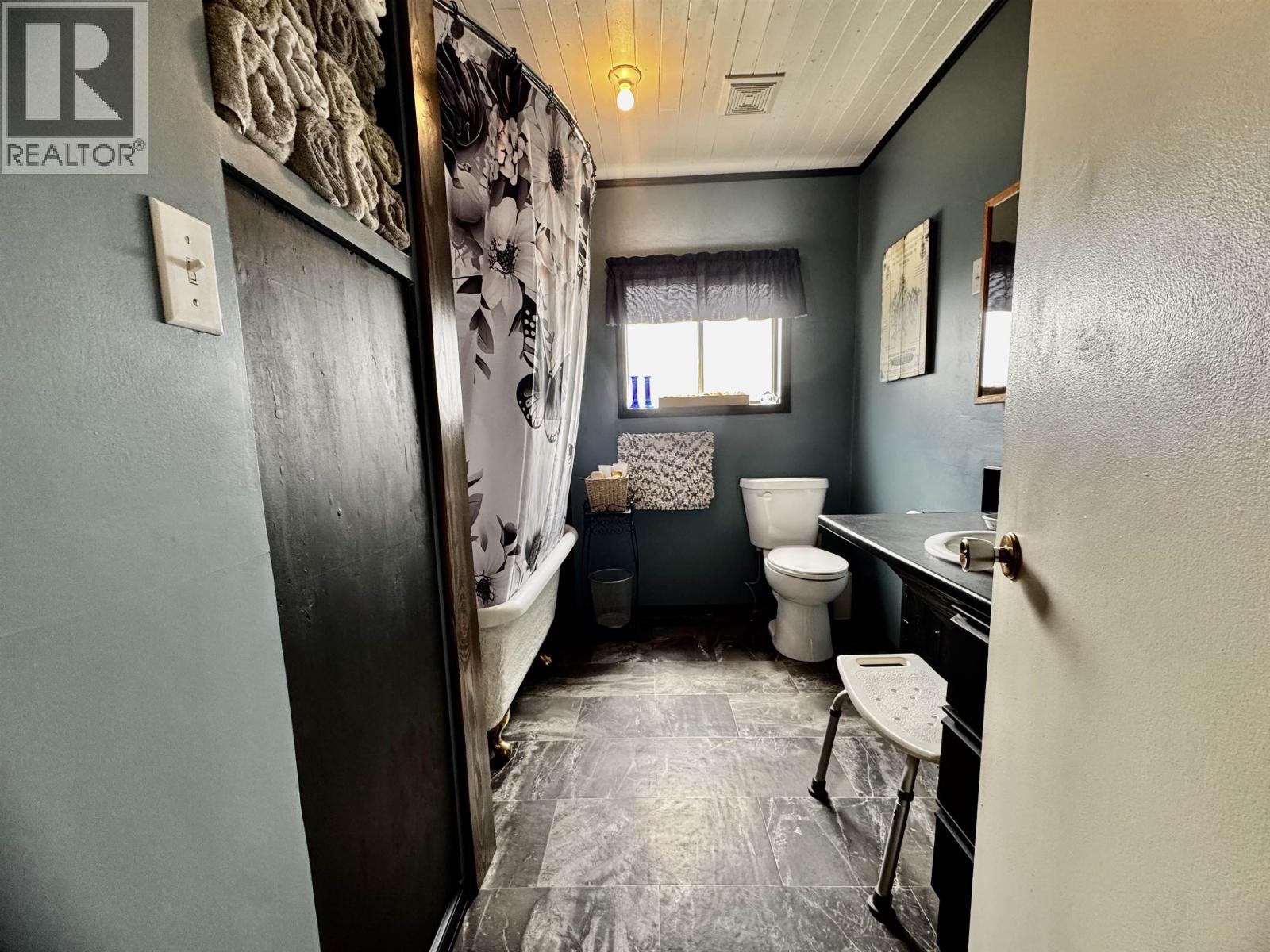 7048 S NETHERLAND ROAD - 16