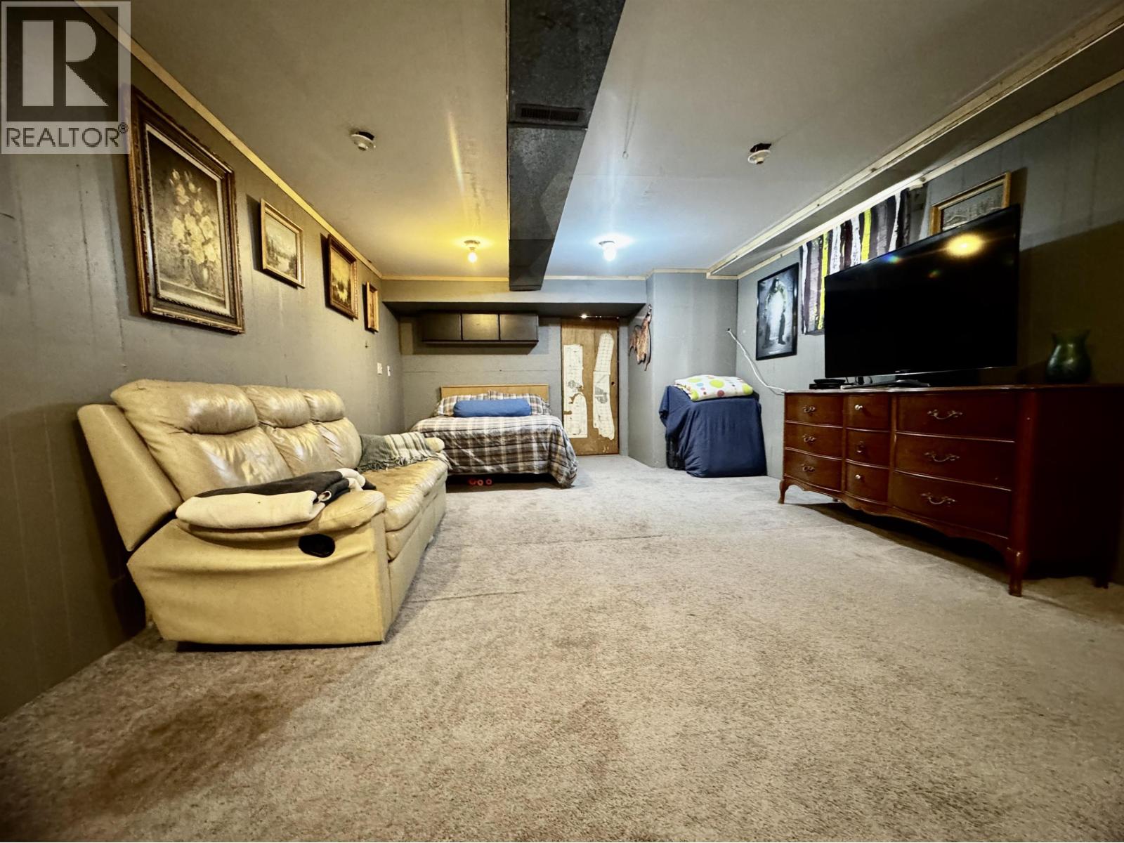 7048 S NETHERLAND ROAD, Lone Butte