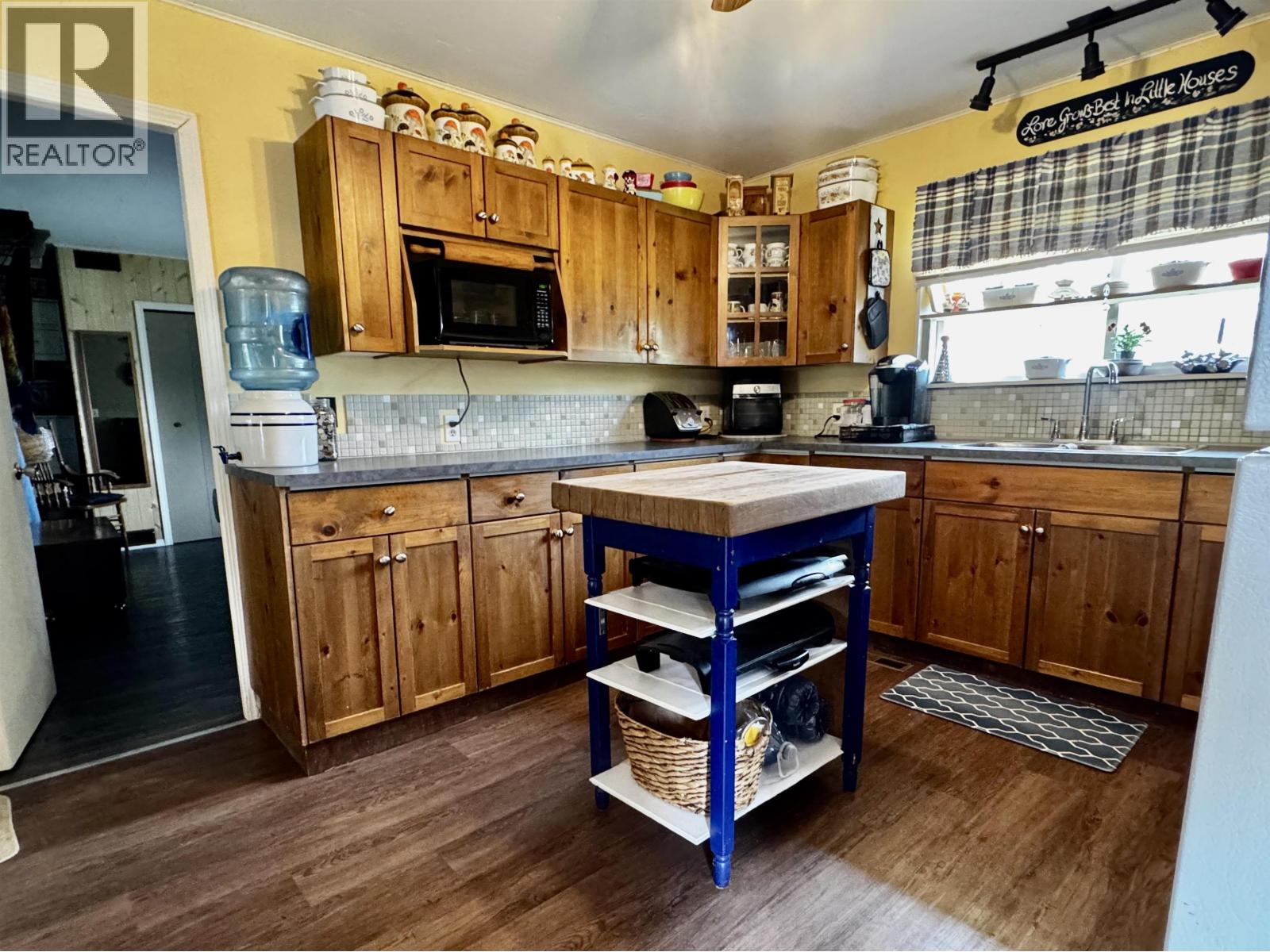 7048 S NETHERLAND ROAD, Lone Butte