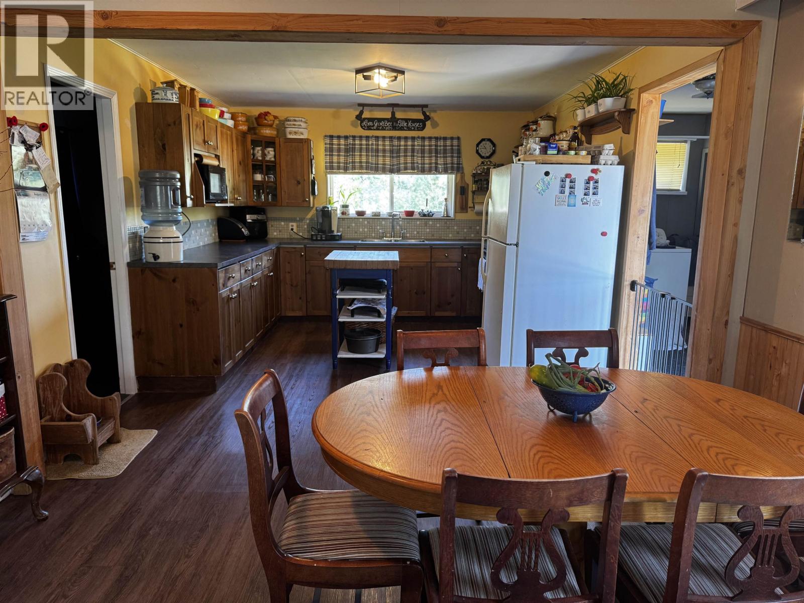 7048 S NETHERLAND ROAD, Lone Butte