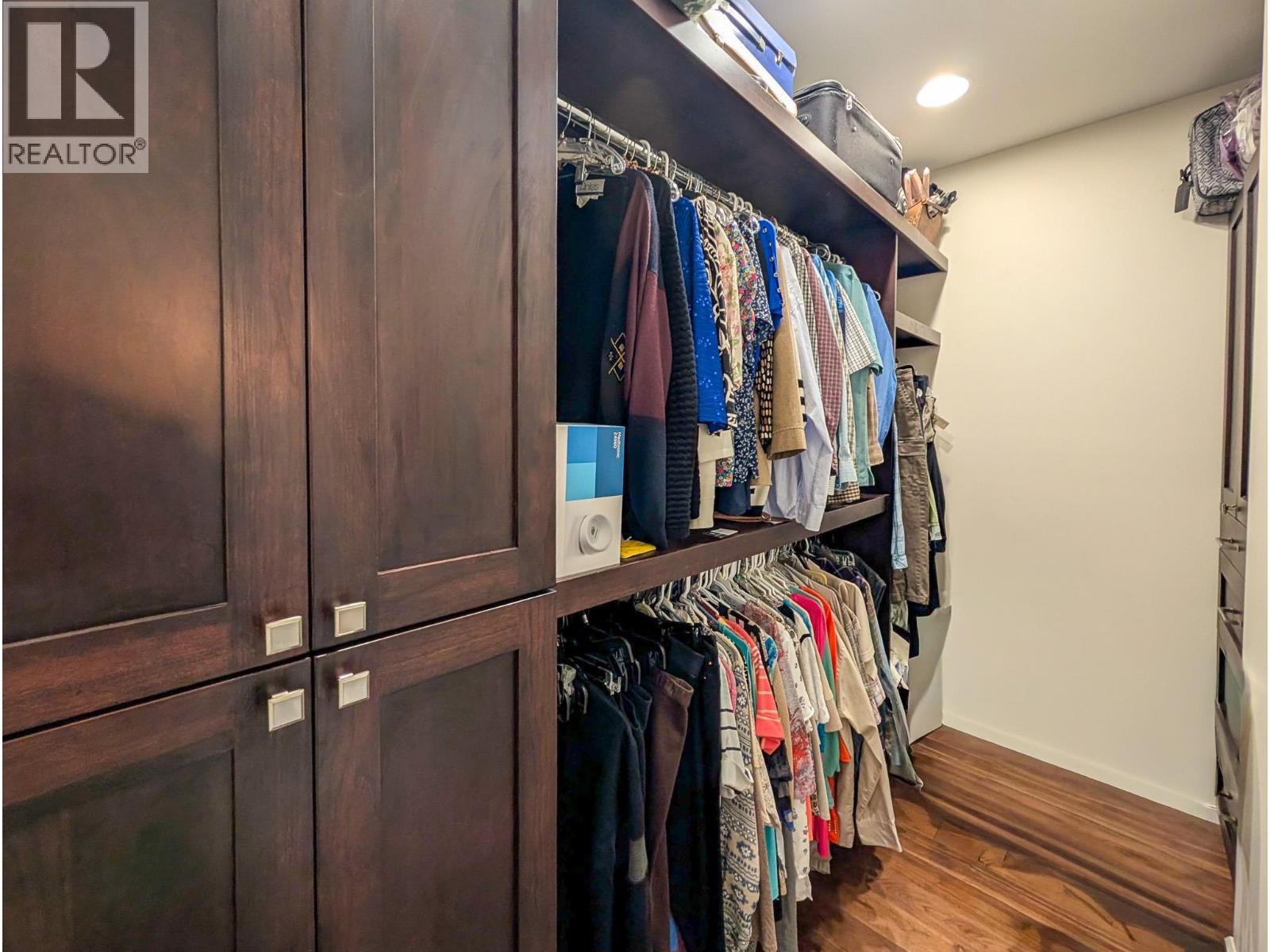 7817 GUERRIER PLACE - 37