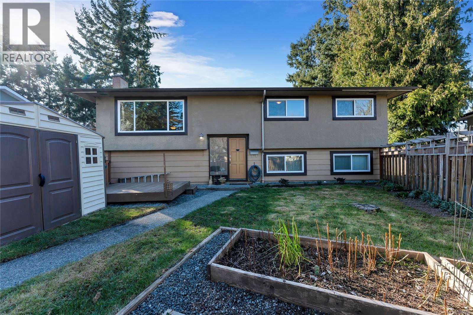 #1 2011 Courser Dr - 2