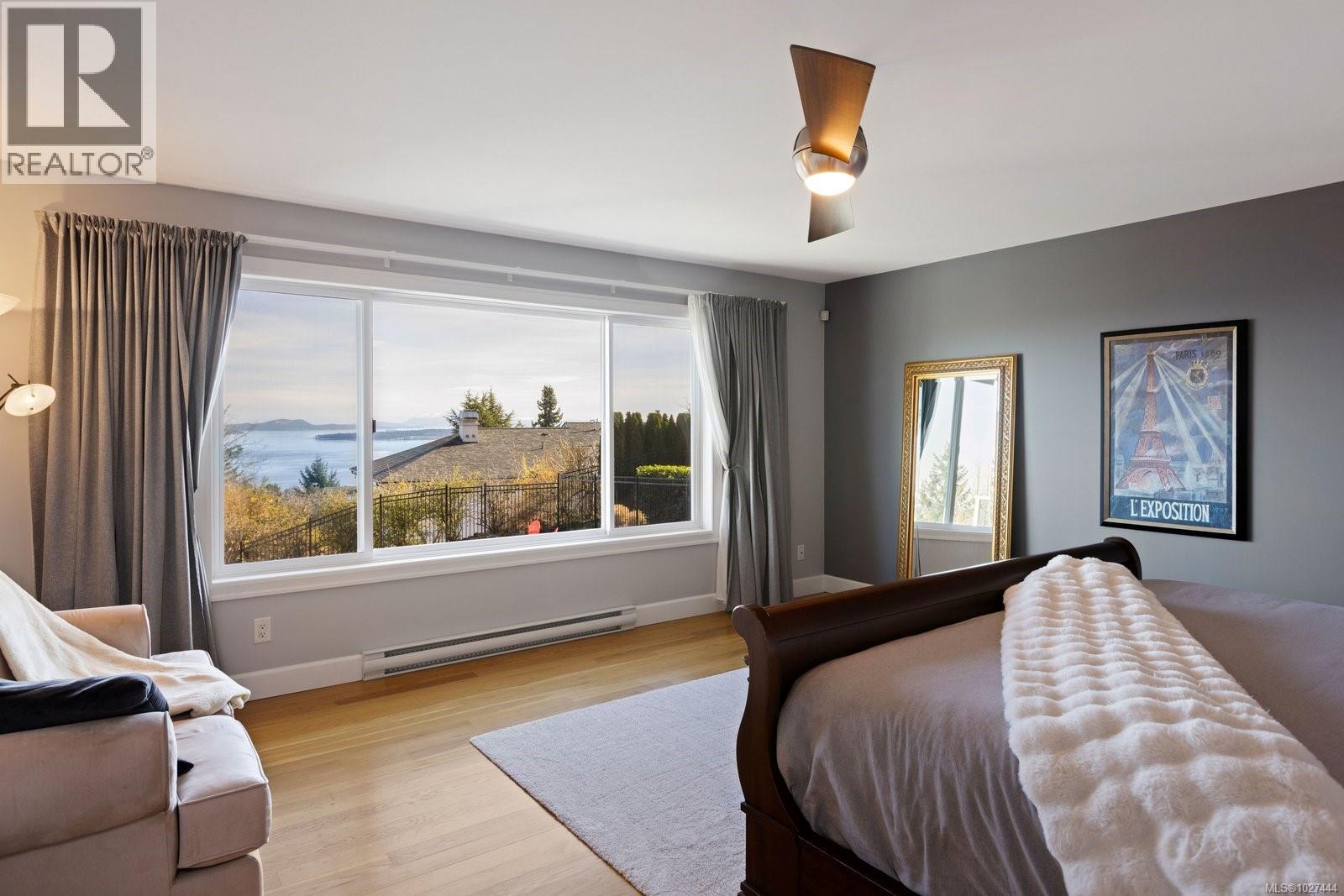 1736 Mayneview Terr, North Saanich