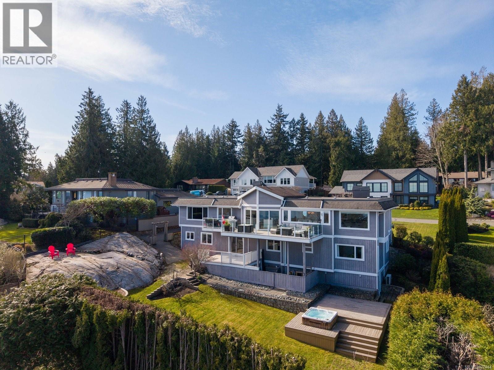 1736 Mayneview Terr, North Saanich