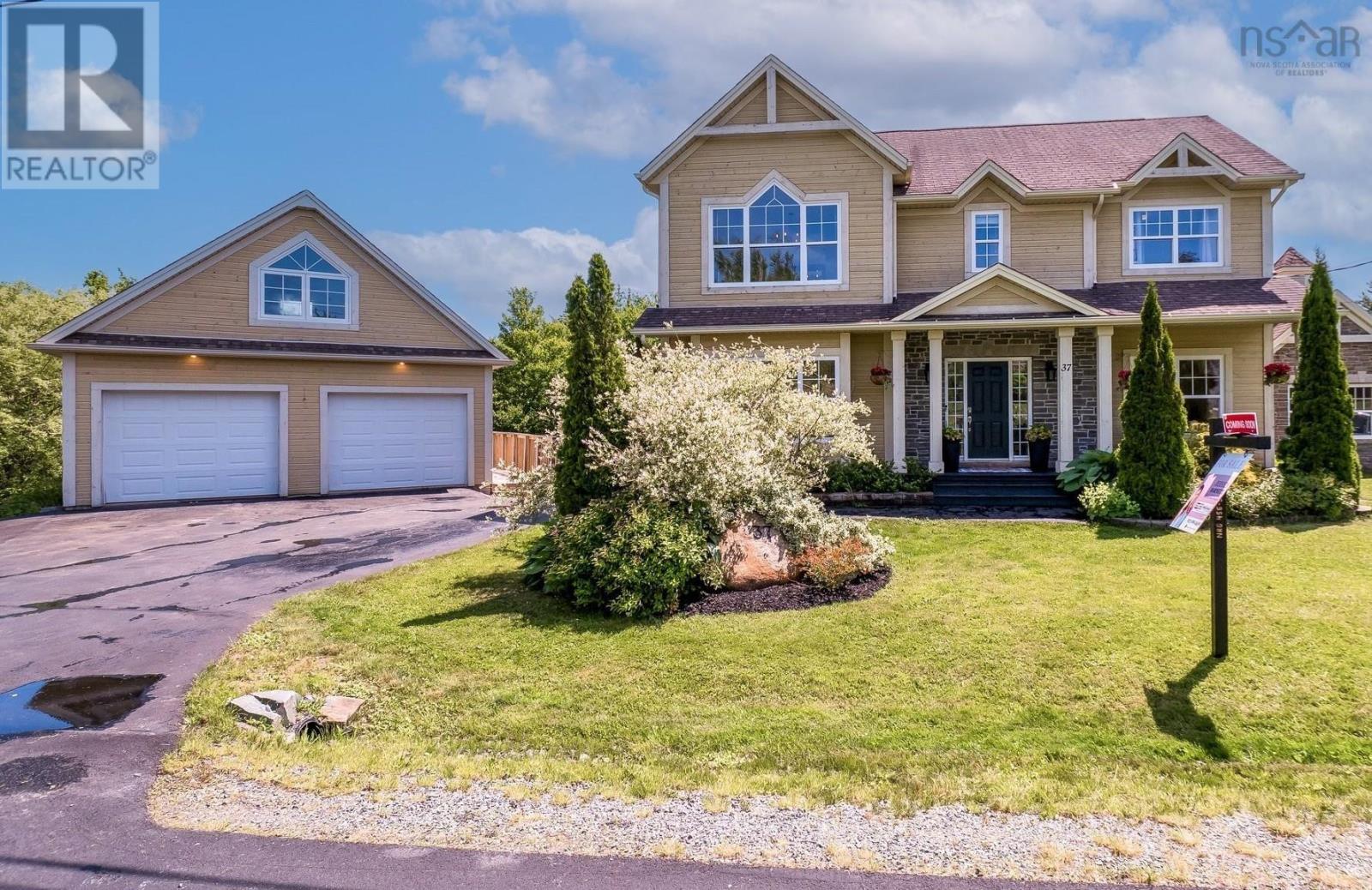 Property photo of 37 Equine Court