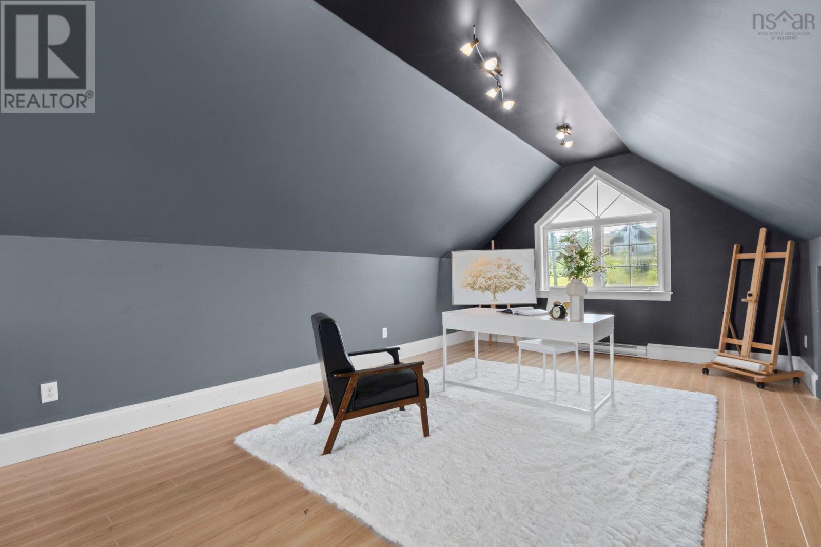 Property 44 of 51 of 37 Equine Court