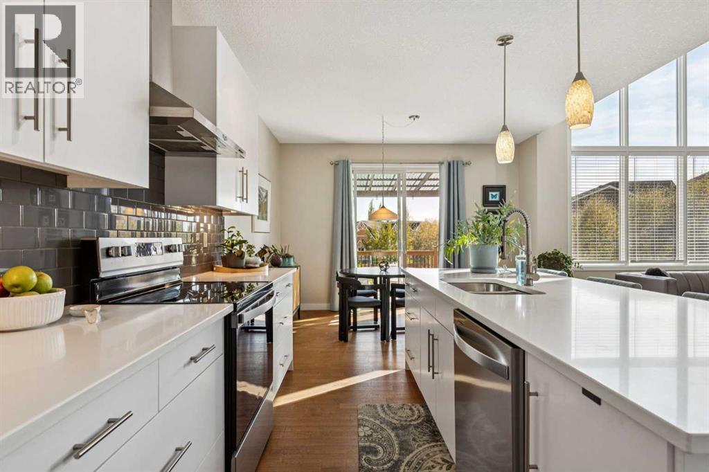 36 Sunrise Crescent, Cochrane