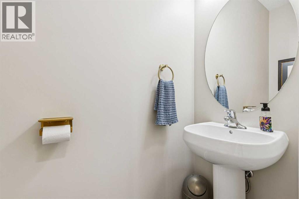 36 Sunrise Crescent, Cochrane