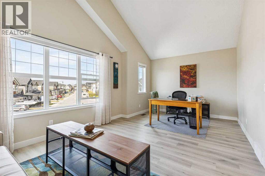 36 Sunrise Crescent, Cochrane