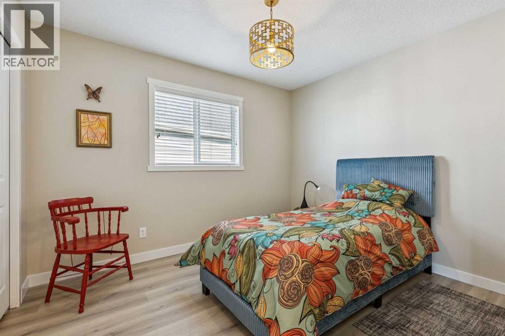 36 Sunrise Crescent, Cochrane