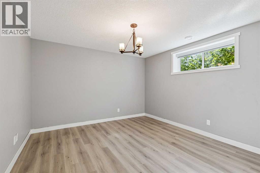 36 Sunrise Crescent, Cochrane