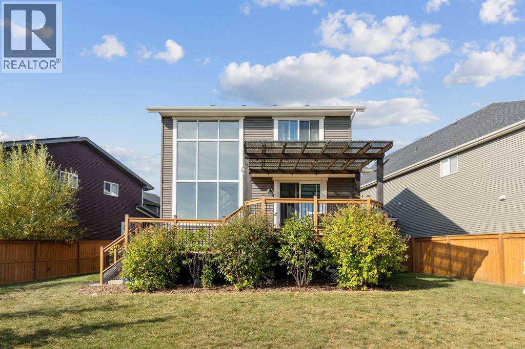 36 Sunrise Crescent, Cochrane