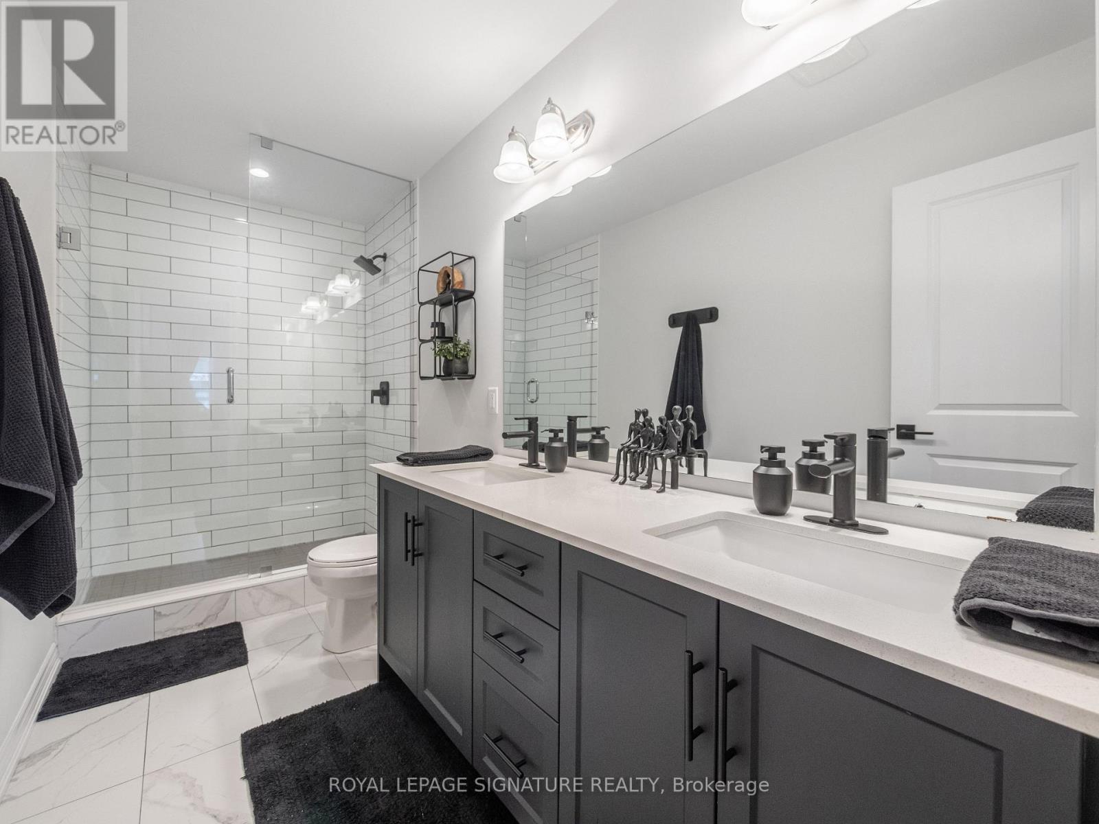 Single Family House for Sale in  WELCH LANE Hamilton (Mountview) 