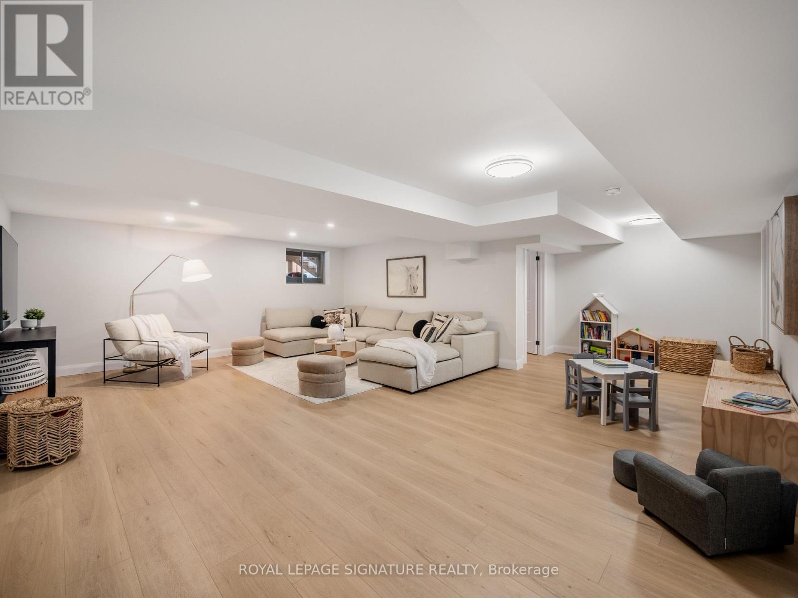 Single Family House for Sale in  WELCH LANE Hamilton (Mountview) 