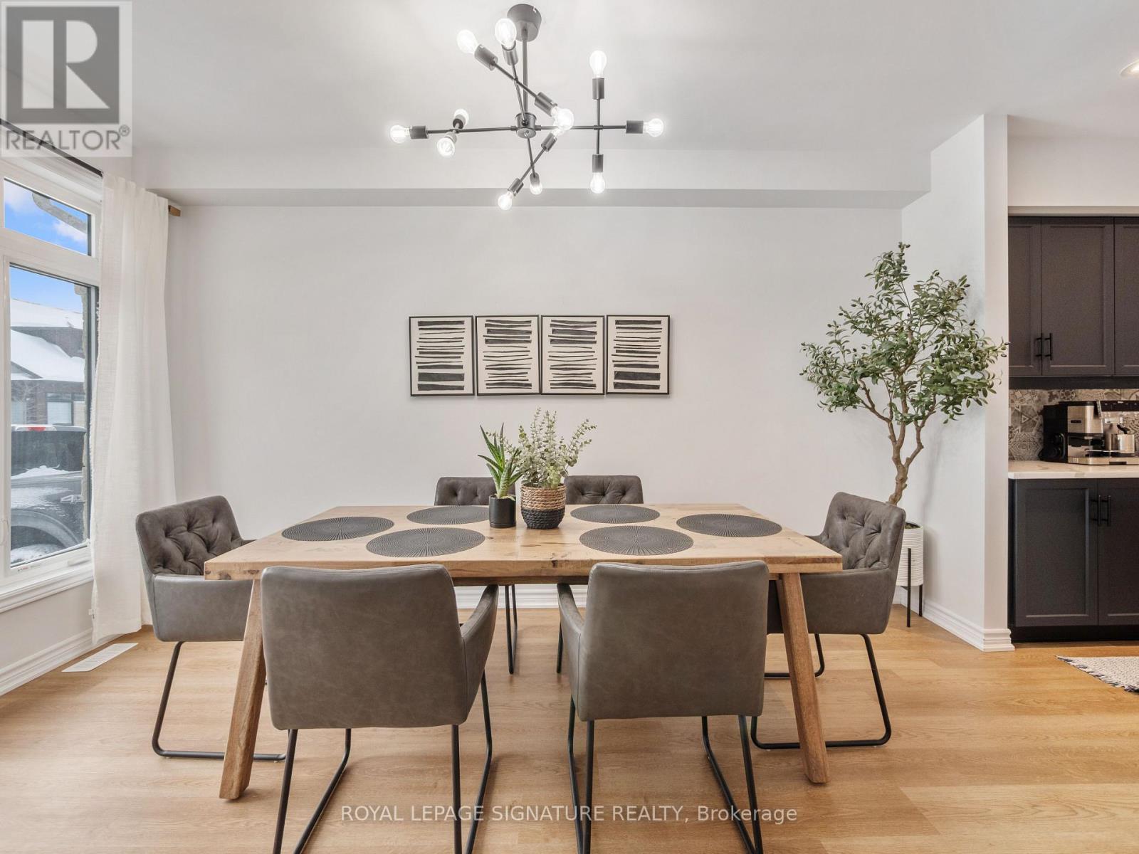 Single Family House for Sale in  WELCH LANE Hamilton (Mountview) 