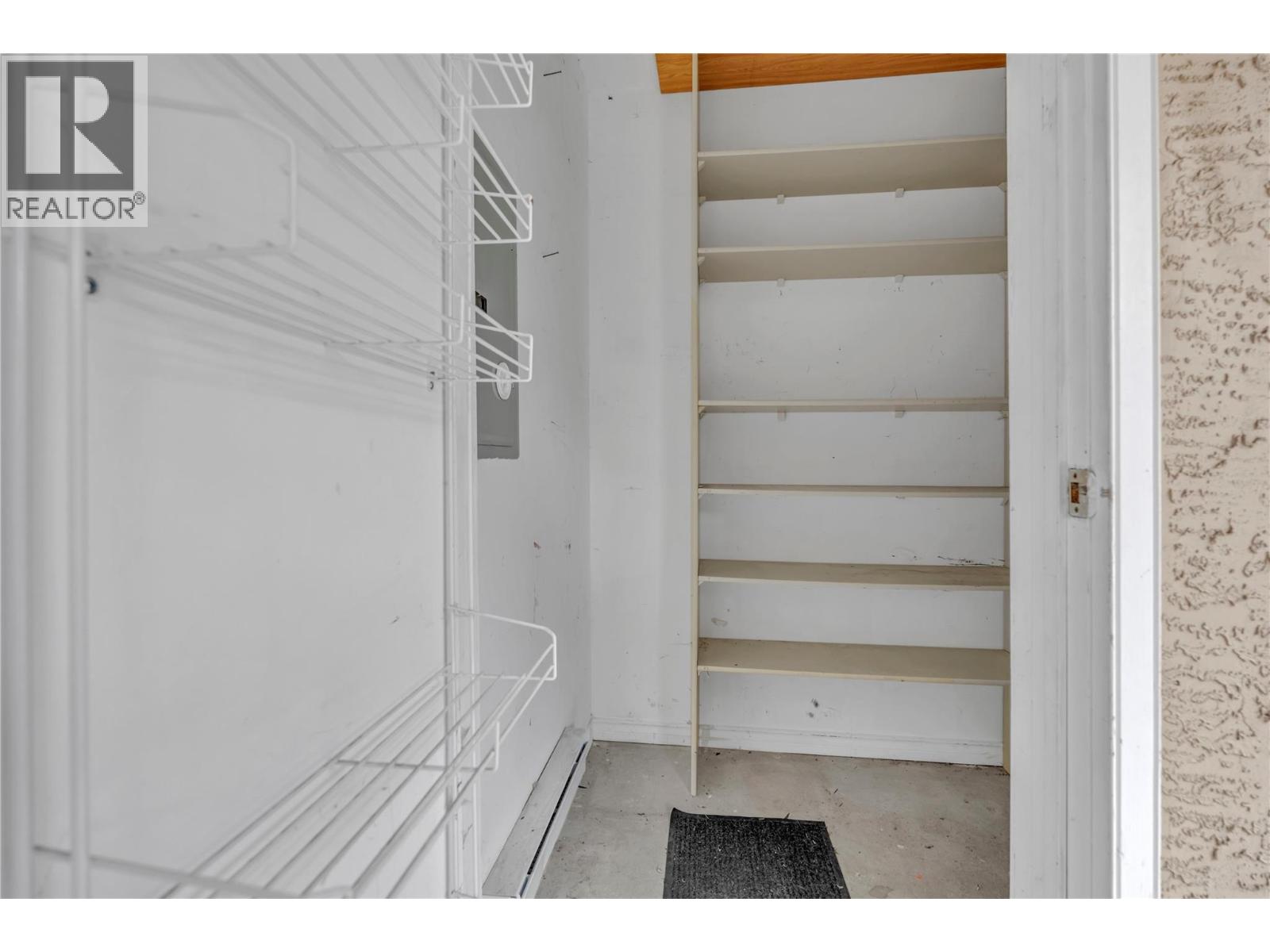 10505 Quinpool Road Unit# 16, Summerland