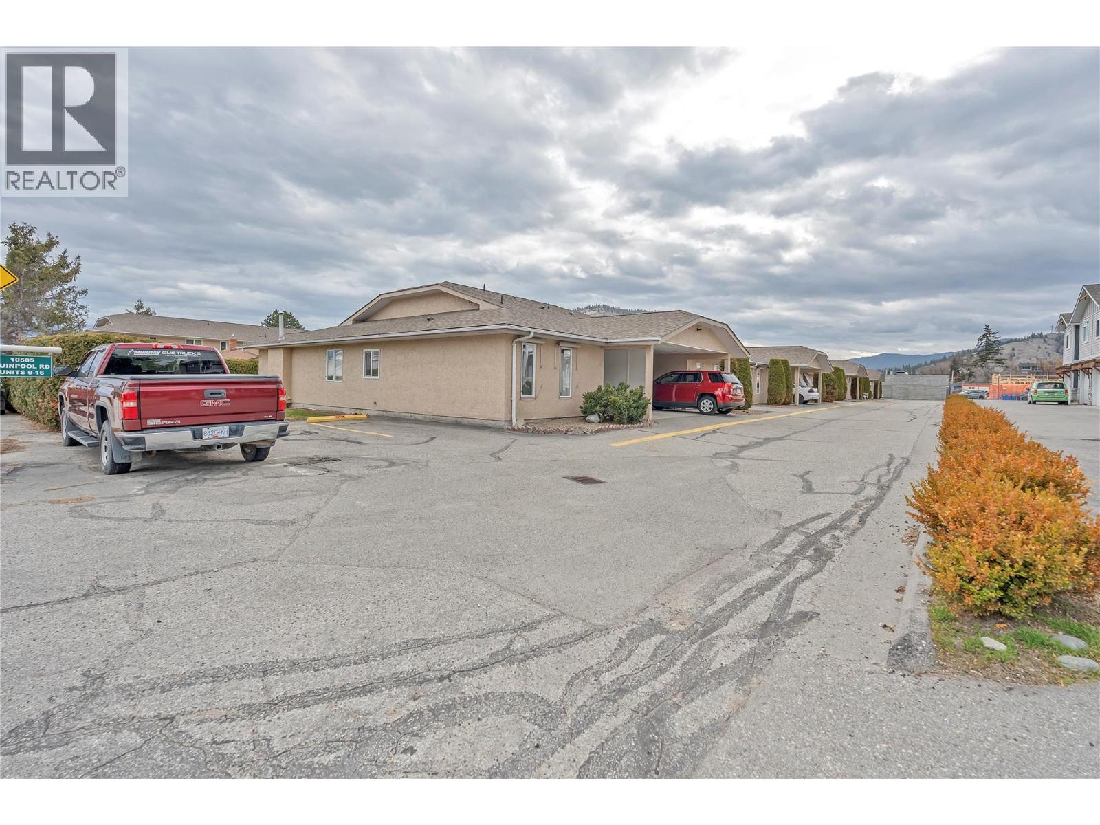 10505 Quinpool Road Unit# 16, Summerland