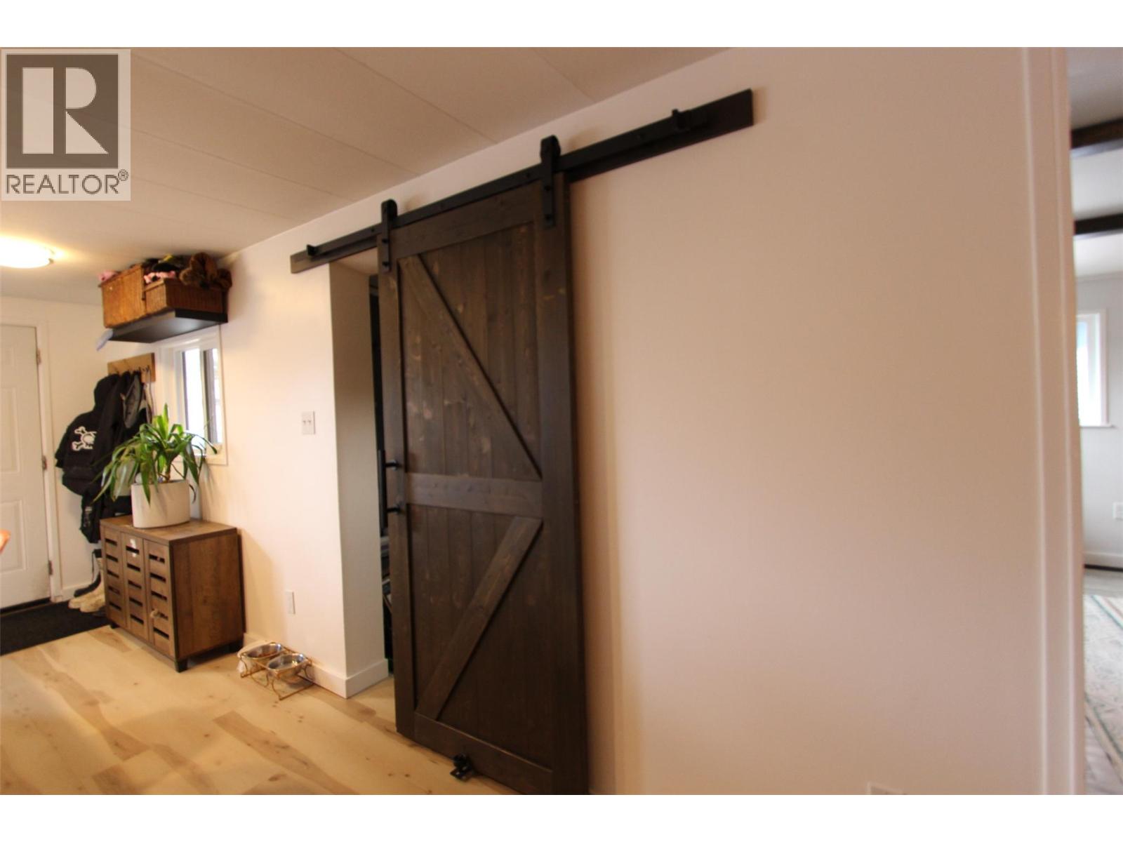 E15 60 Cokato Road, Fernie