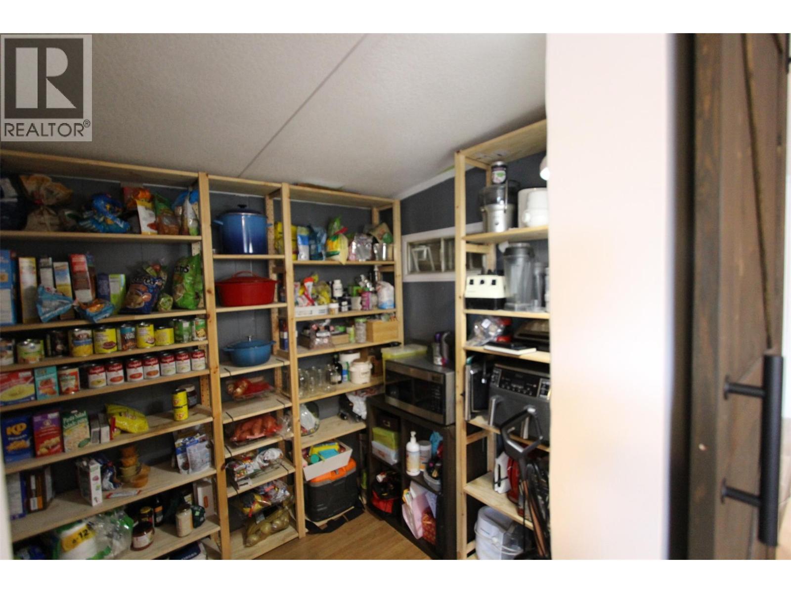 E15 60 Cokato Road, Fernie