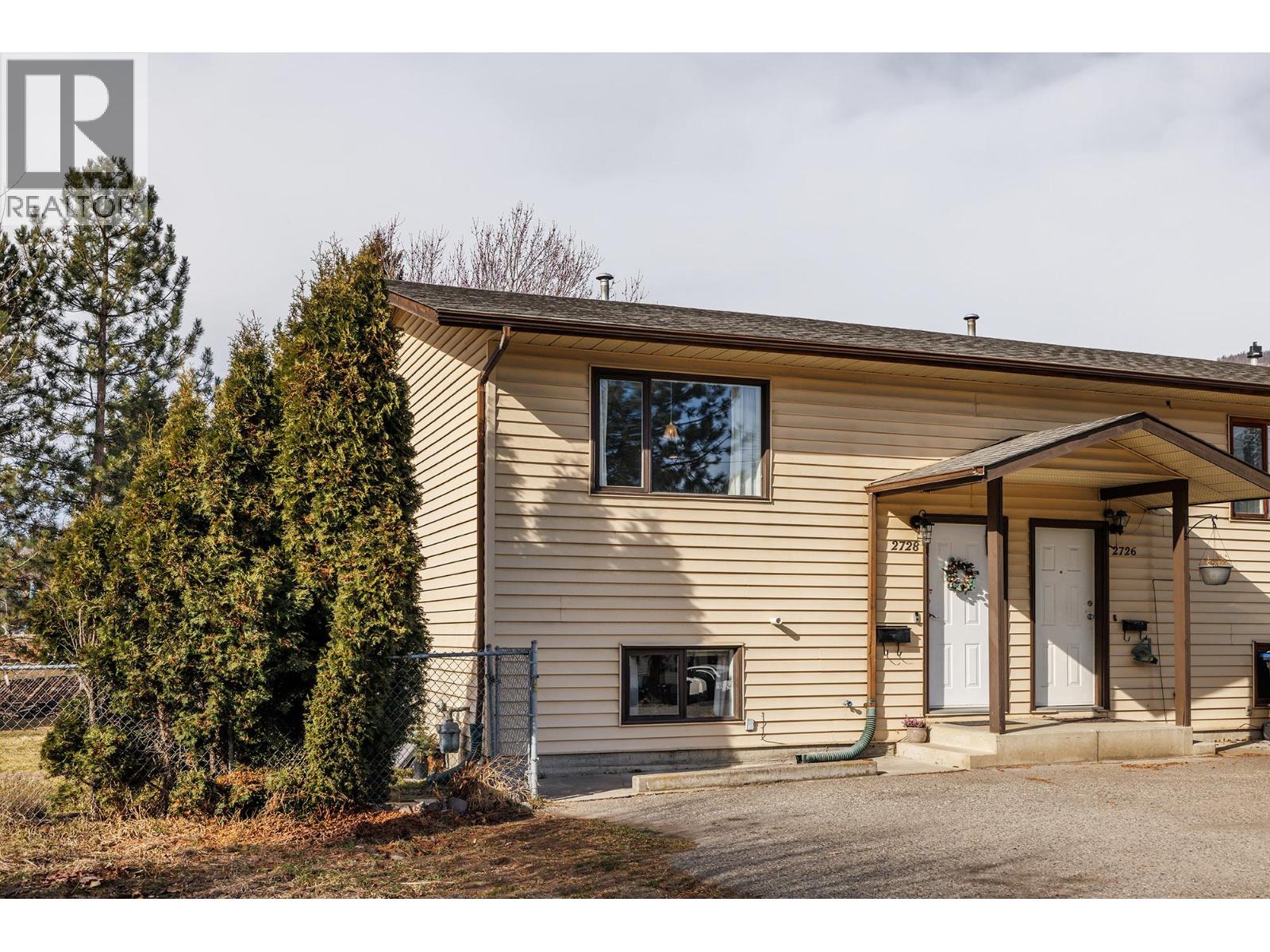 2728 Riffington Place, West Kelowna